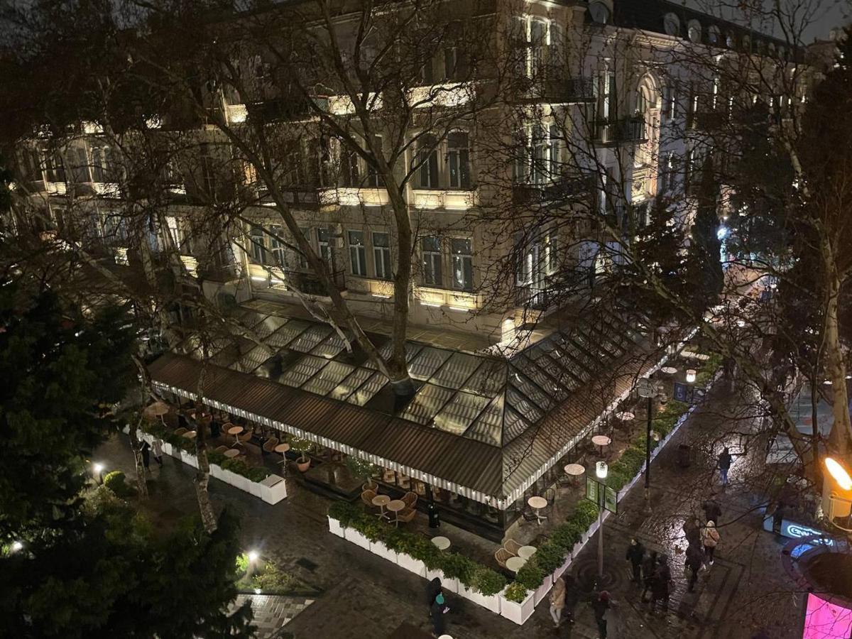 Gloriya Apartment Baku Exterior photo